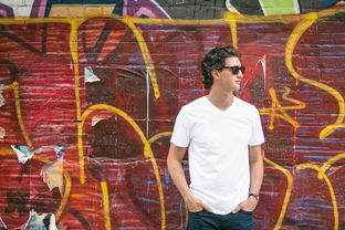 简朴之美,一场别开生面的开幕式 简朴之美,一场别开生面的开幕式