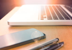 三星W799,经典与现代的完美融合,商务精英的智能选择 三星W799,经典与现代的完美融合,商务精英的智能选择